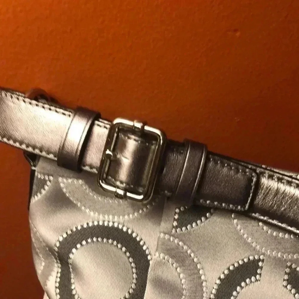 Silver & Gray Authentic Coach bag - Picture 3 of 5